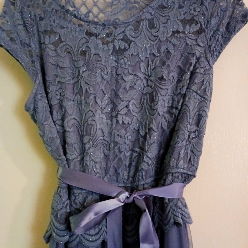 Blue midi chiffon after 5 dress.